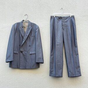 Vintage Falcone for Don Mart Gray Pinstriped Sharkskin 2 Piece Suit 44R x 34W